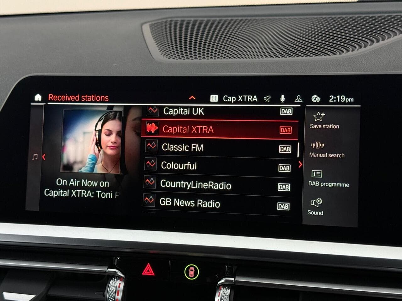 BMW 3 Series thumbnail Infotainment System