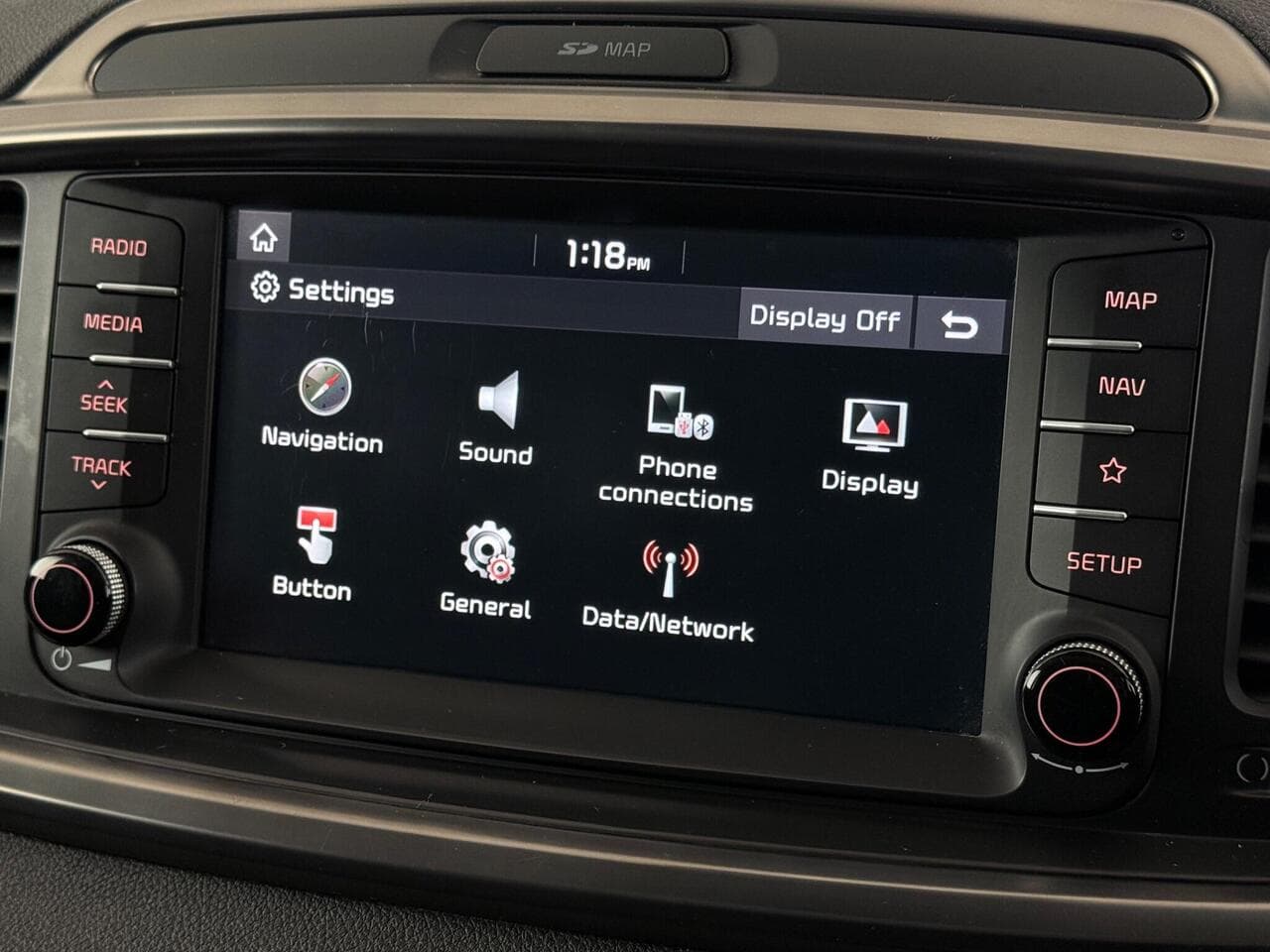 Kia Sorento thumbnail Infotainment System