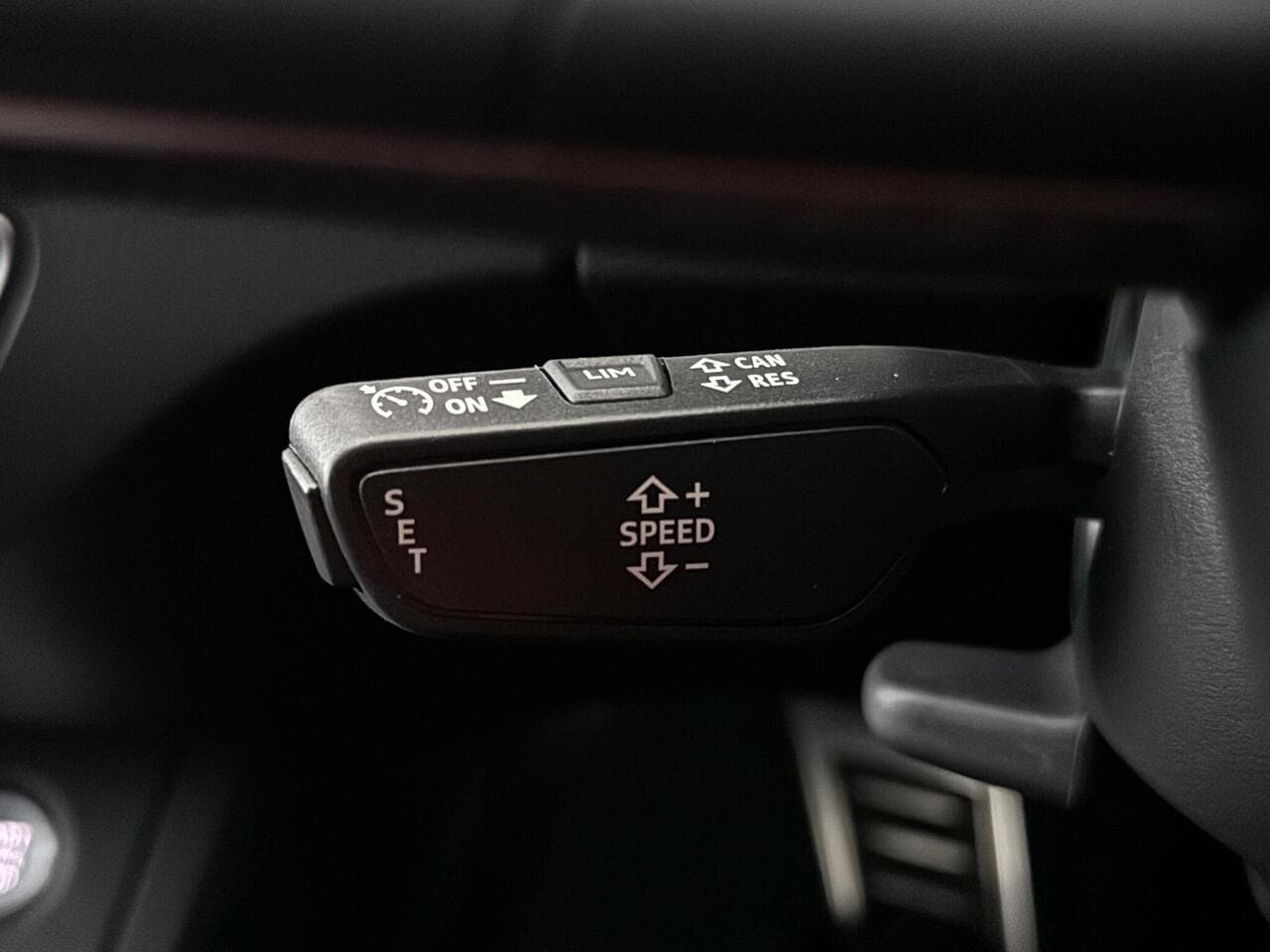Audi Q5 thumbnail Misc Controls