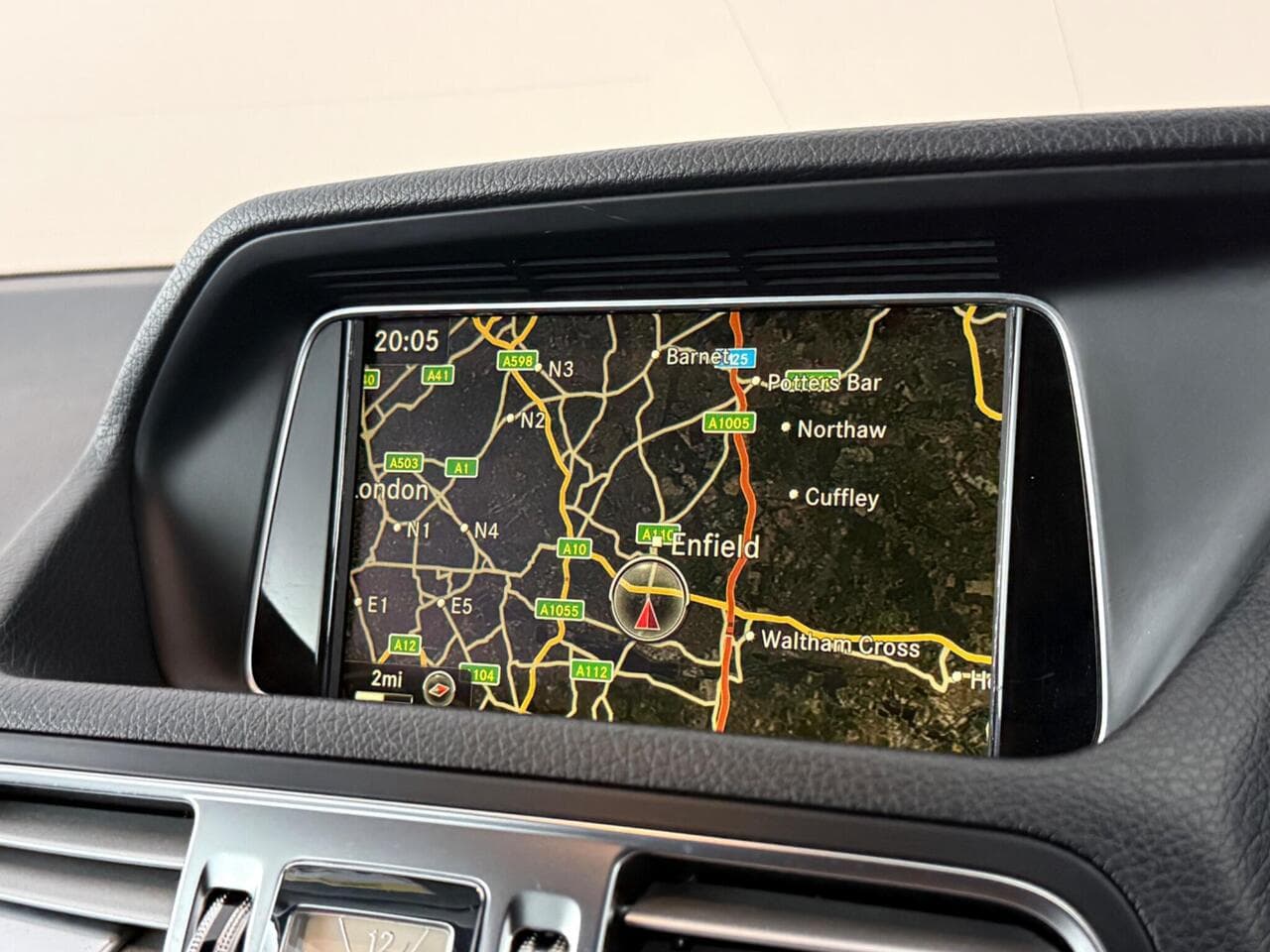 Mercedes-Benz E Class thumbnail Infotainment System
