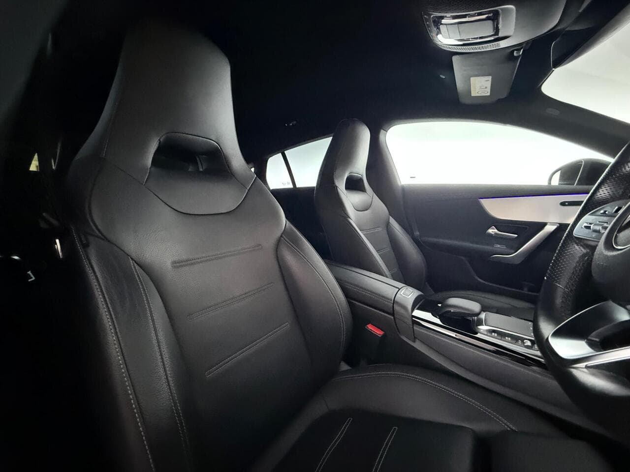 Mercedes-Benz CLA thumbnail Seat Driver