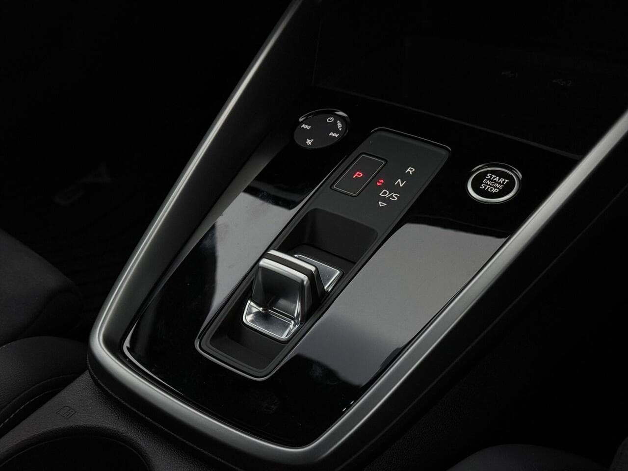 Audi A3 thumbnail Interior Front