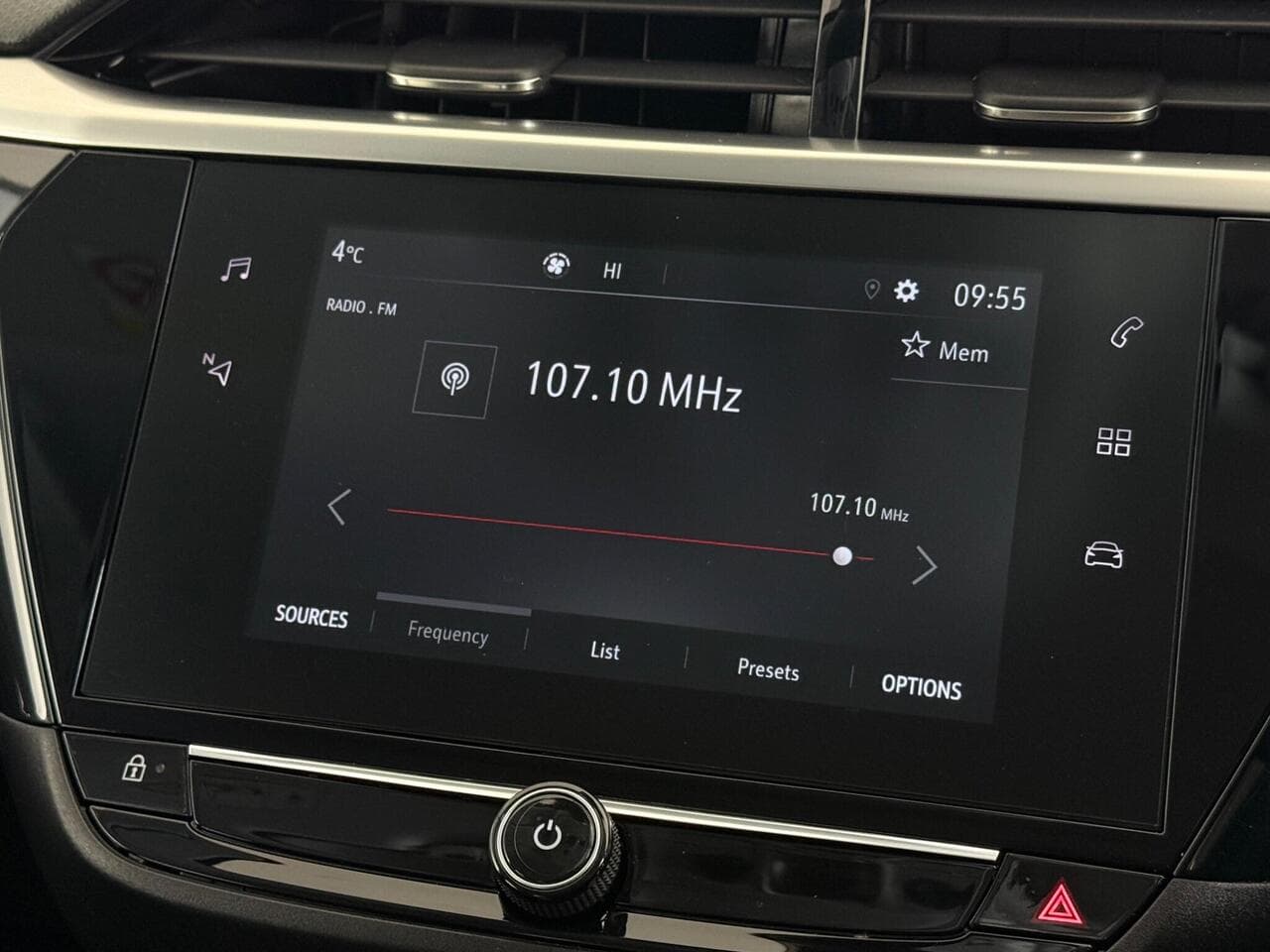Vauxhall Corsa thumbnail Infotainment System
