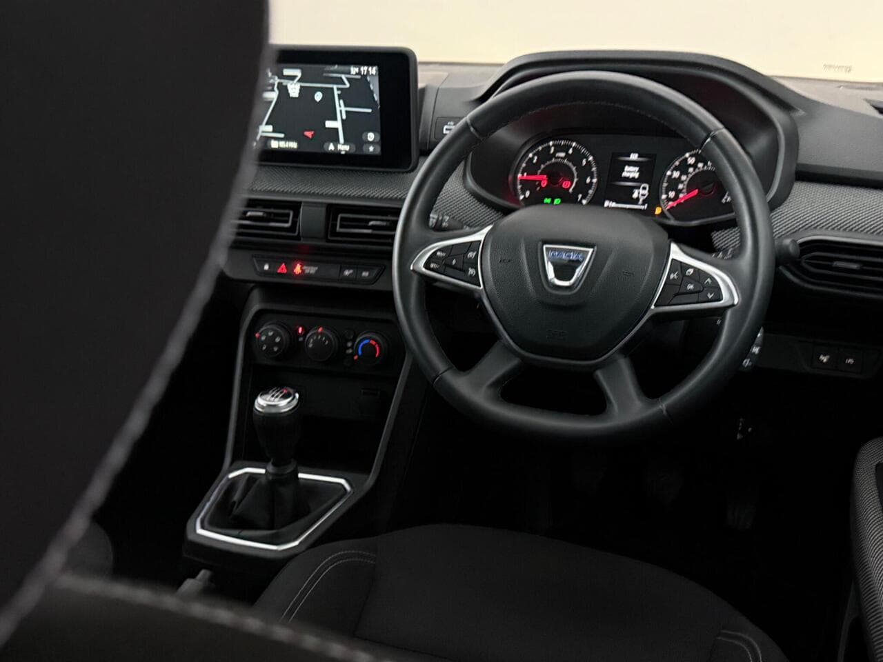 Dacia Sandero thumbnail Steering Wheel