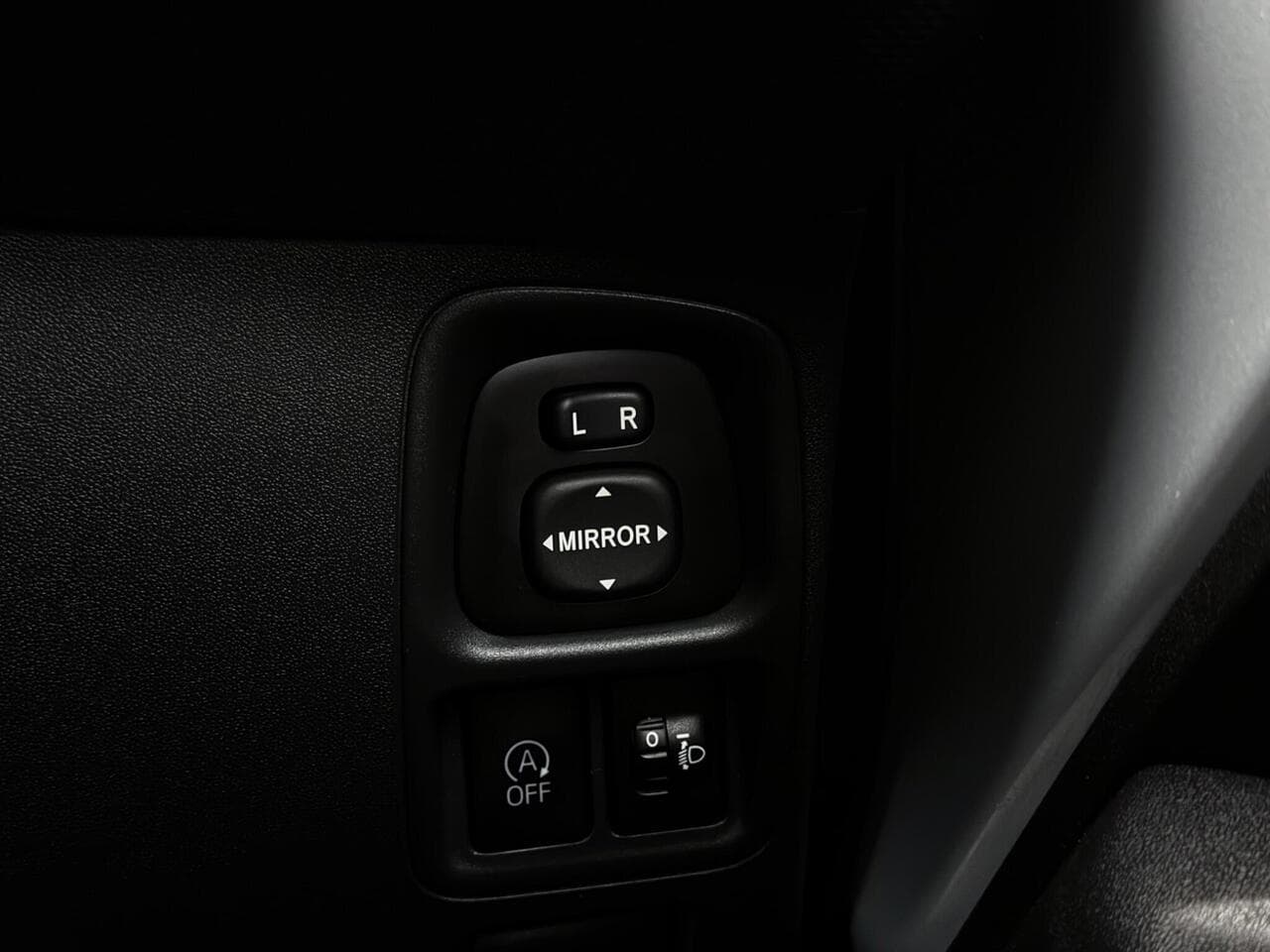 Citroen C1 thumbnail Misc Controls