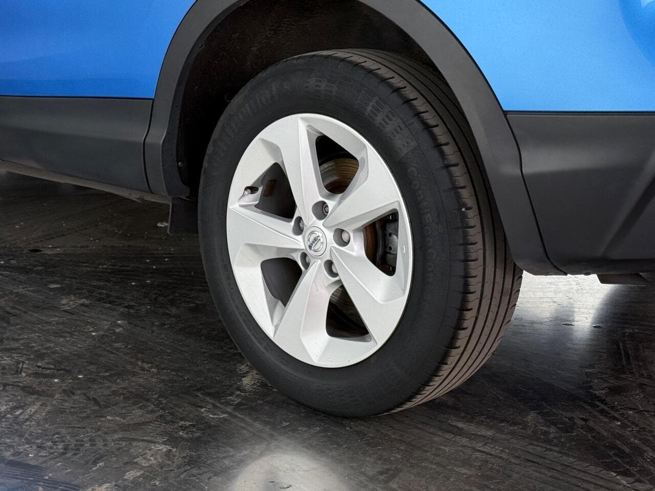Nissan Qashqai thumbnail Wheel