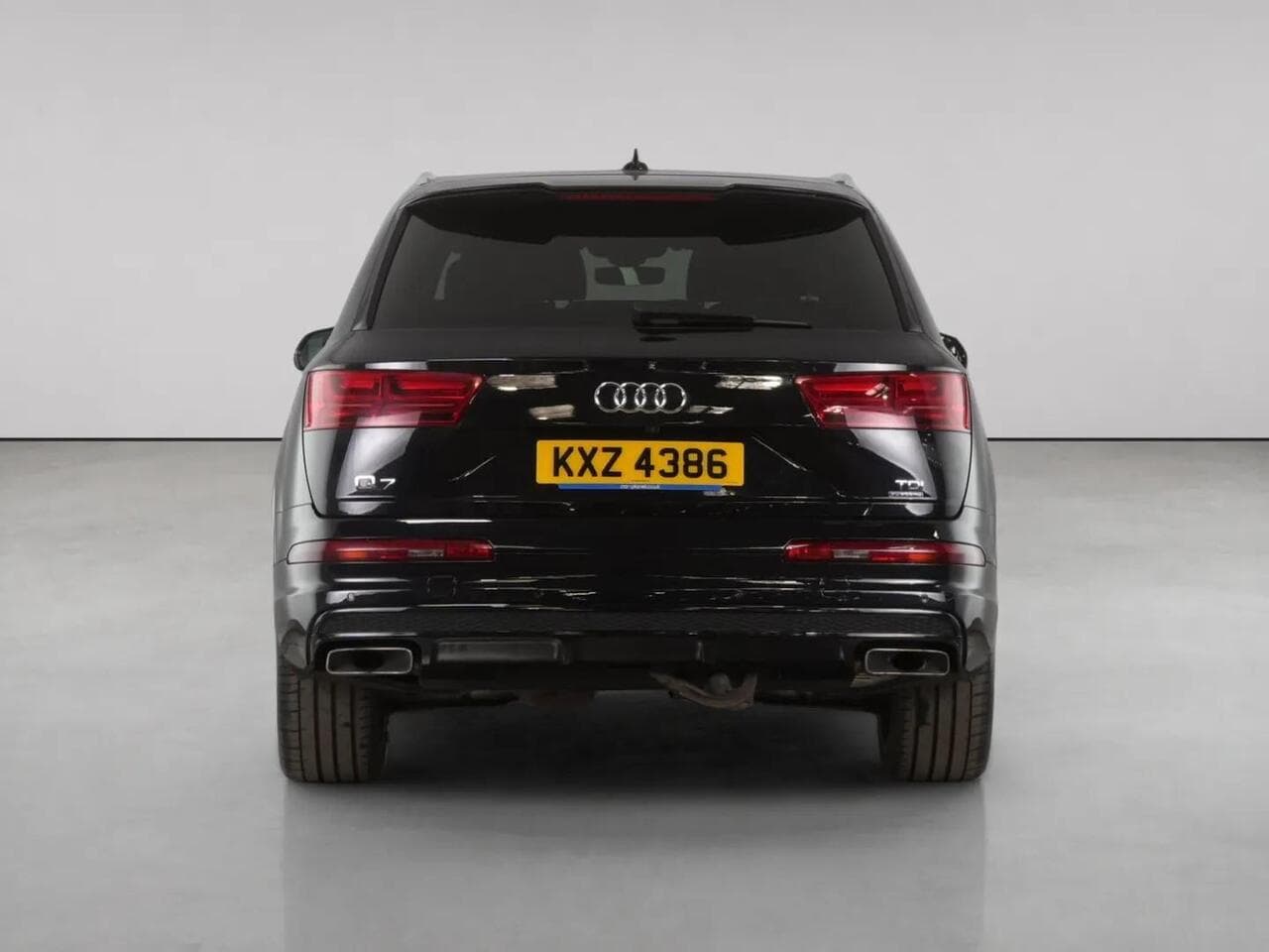 Audi Q7 thumbnail Rear