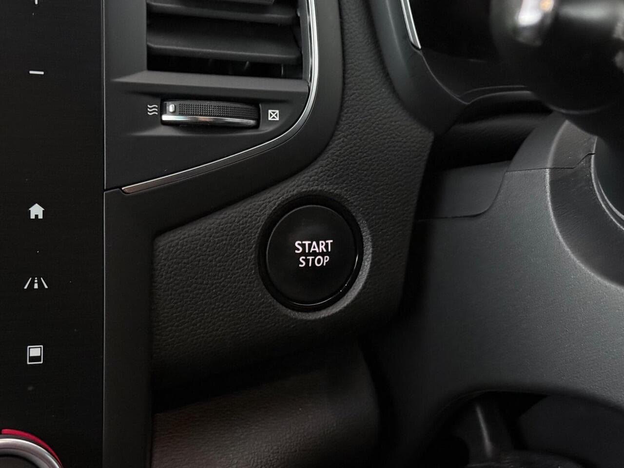Renault Megane thumbnail Misc Controls