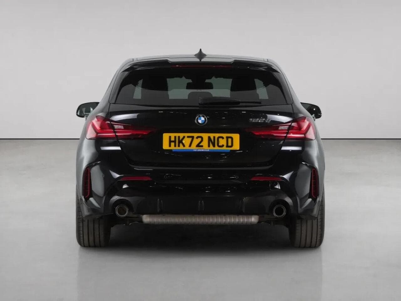 BMW 1 Series thumbnail Rear