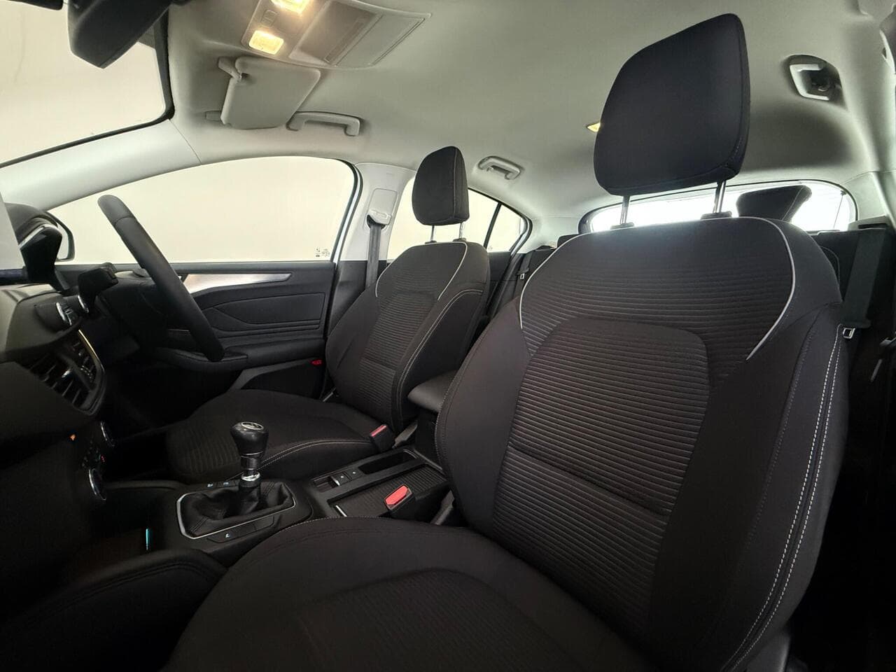 Ford Focus thumbnail Seat Front Passenger