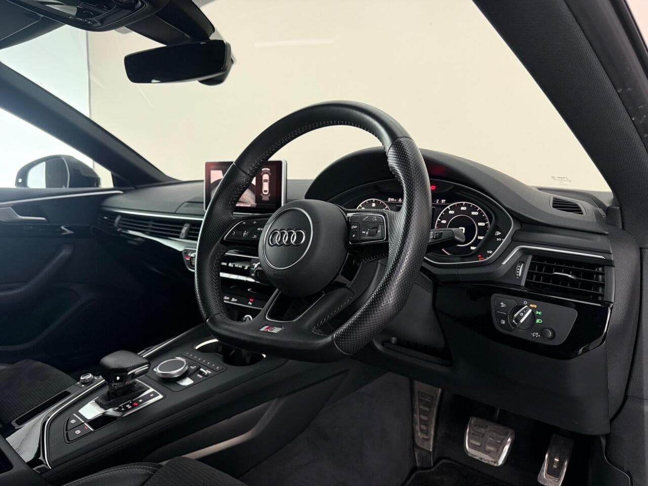 Audi A5 thumbnail Interior Front