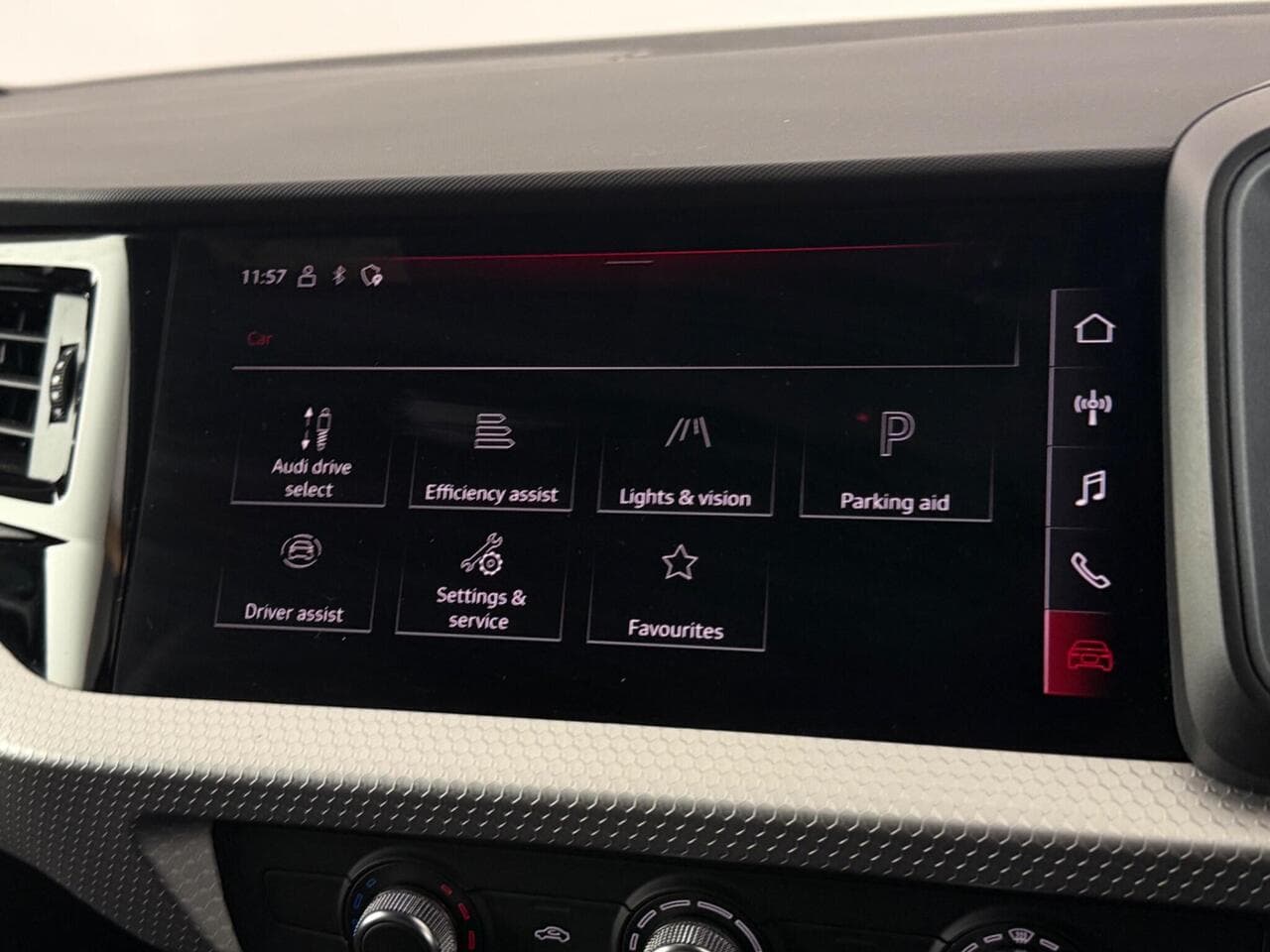 Audi A1 thumbnail Infotainment System