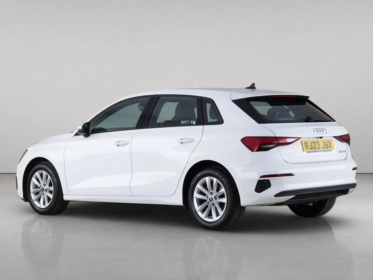 Audi A3 thumbnail Rear Left