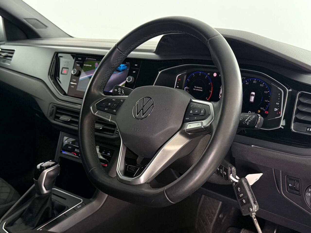 Volkswagen Polo thumbnail Steering Wheel