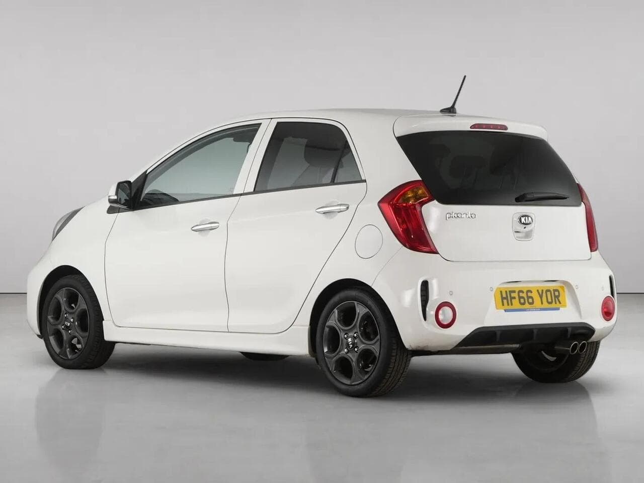 Kia Picanto thumbnail Rear Left
