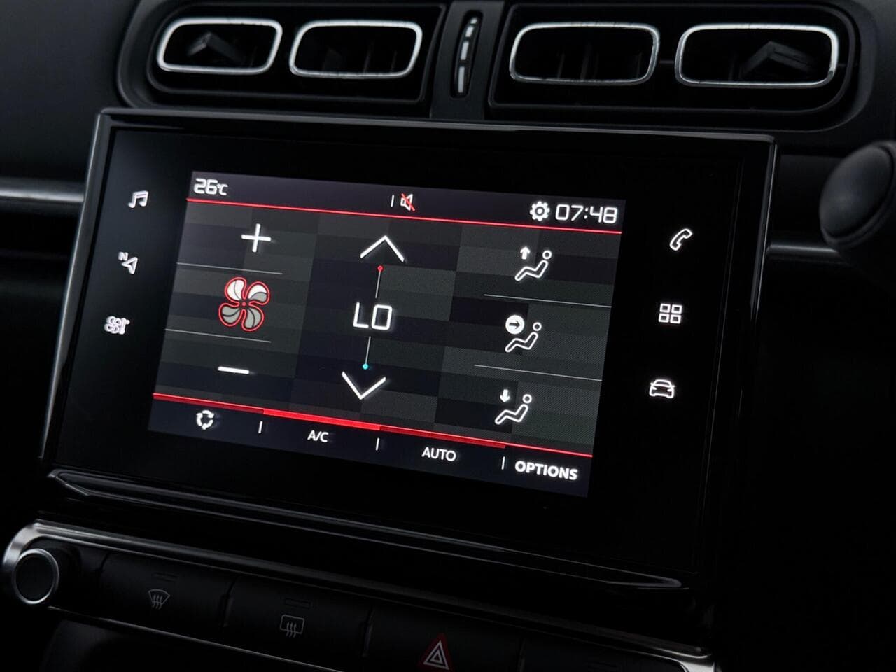 Citroen C3 thumbnail Infotainment System