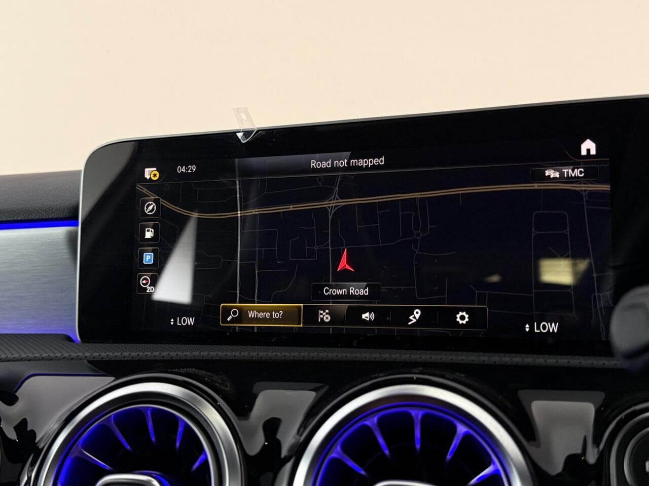 Mercedes-Benz A Class thumbnail Infotainment System