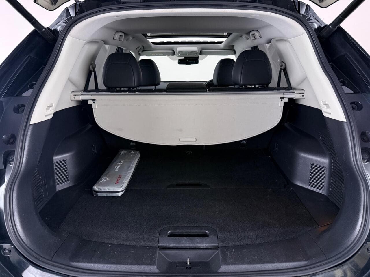 Nissan X-Trail thumbnail Boot