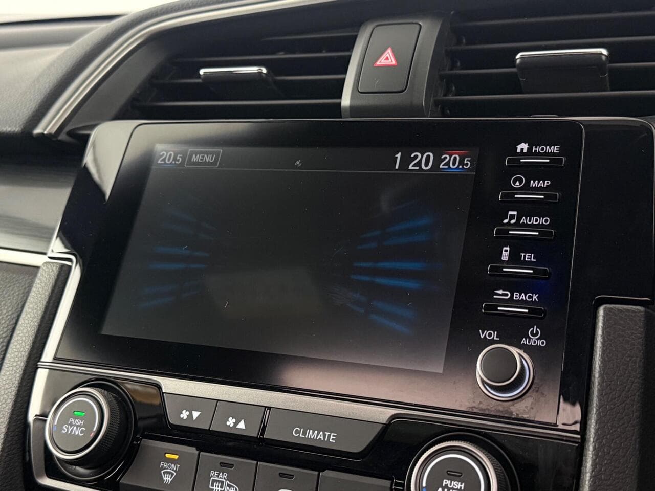 Honda Civic thumbnail Infotainment System