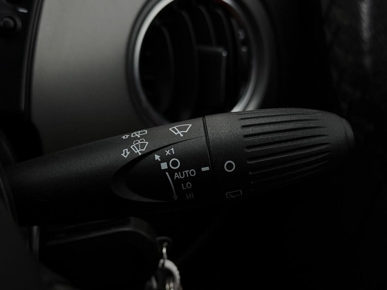 Abarth 595 thumbnail Misc Controls