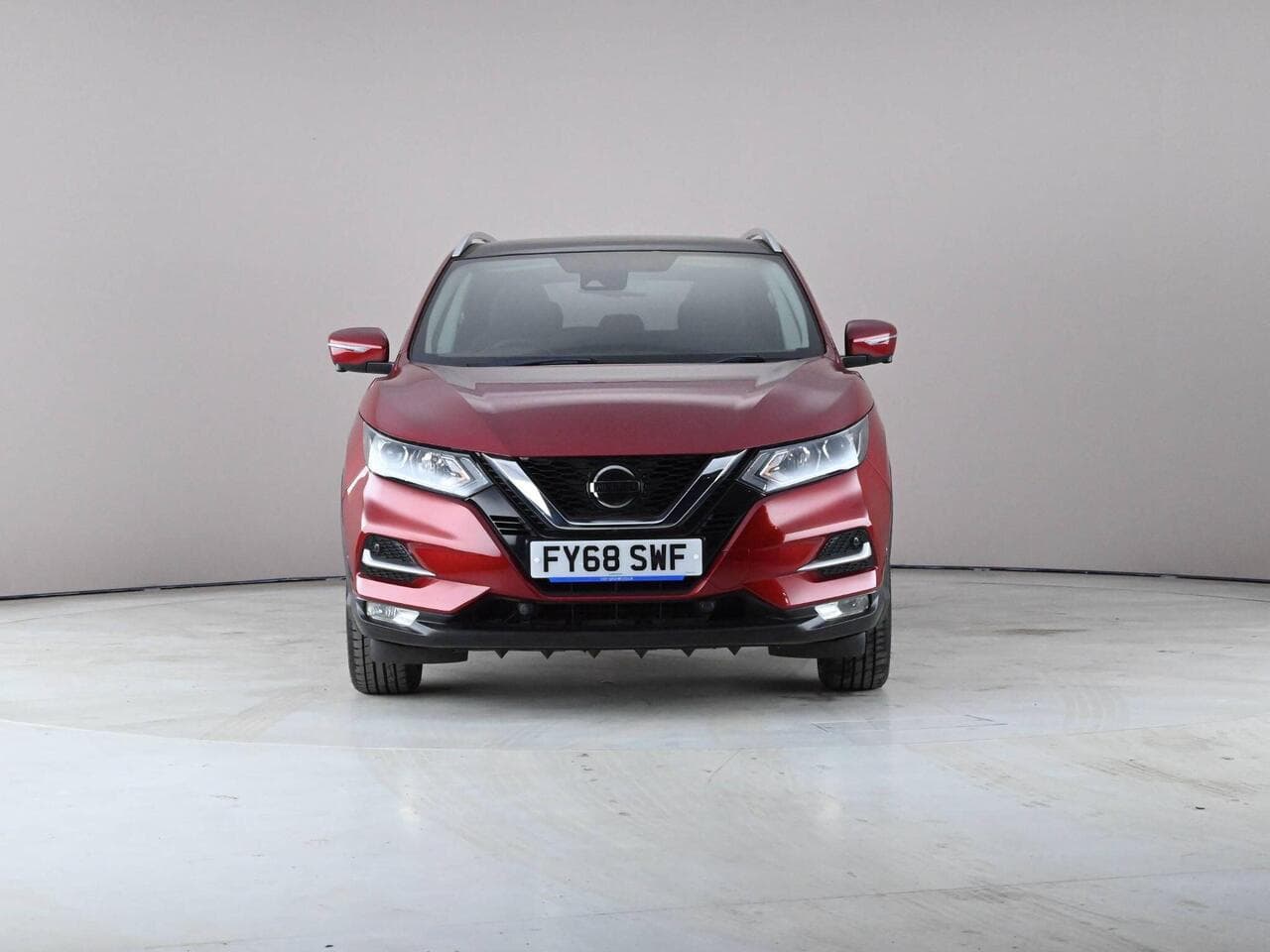 Nissan Qashqai thumbnail Front