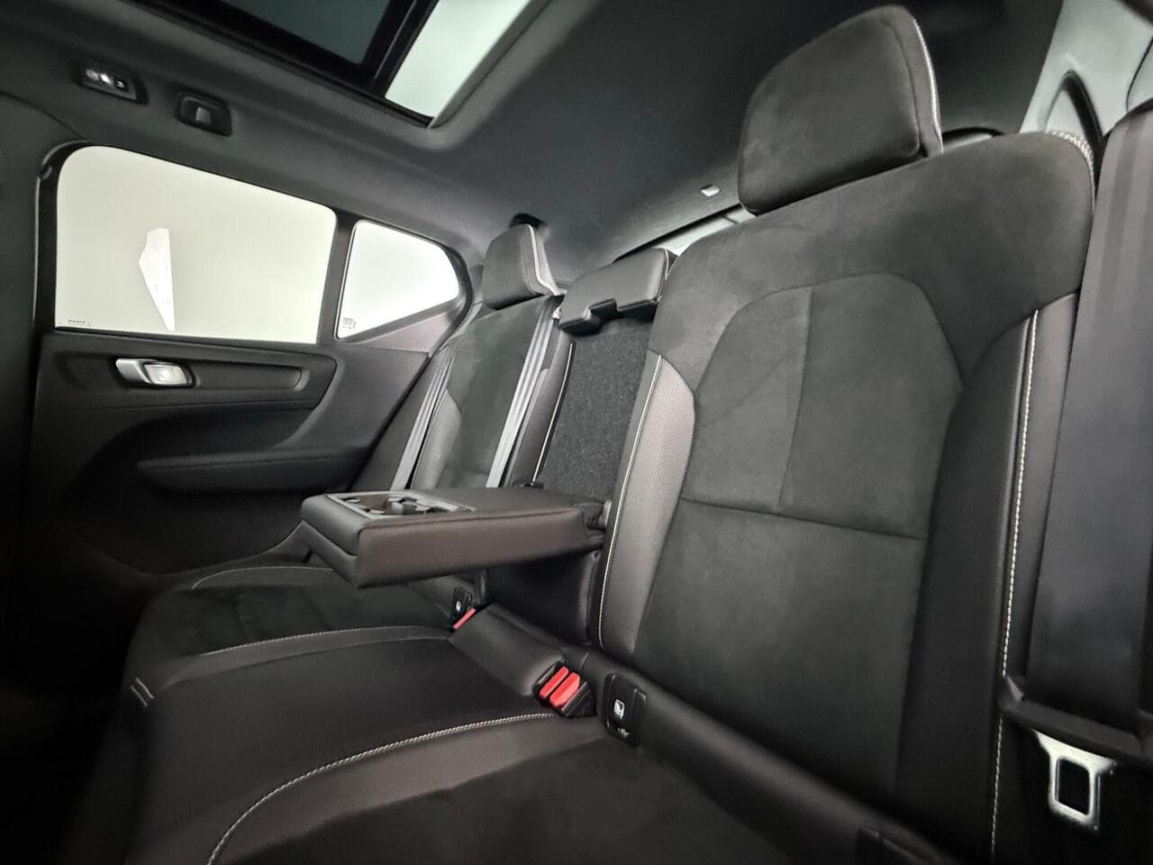 Volvo XC40 thumbnail Seat Front Passenger