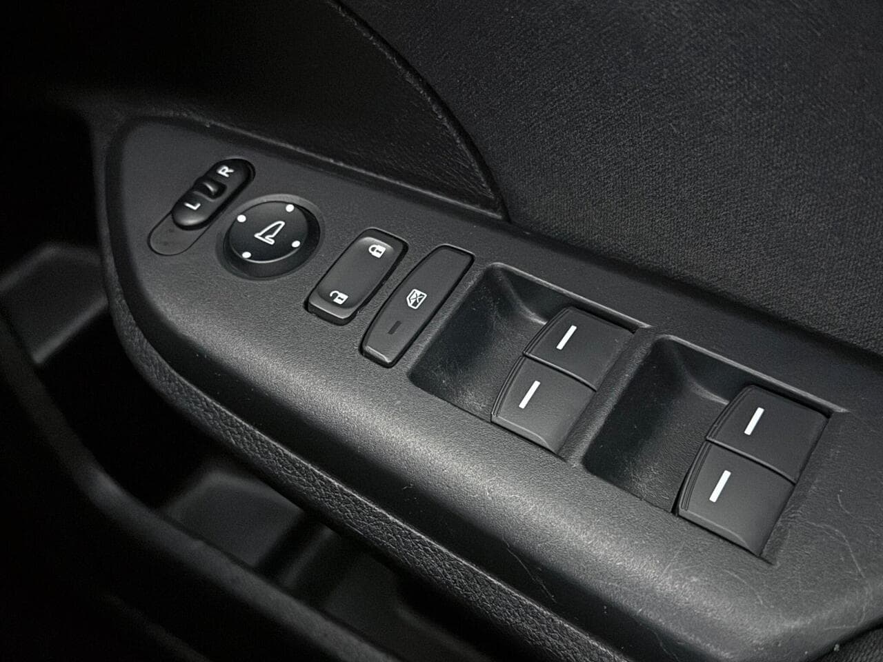 Honda Civic thumbnail Misc Controls