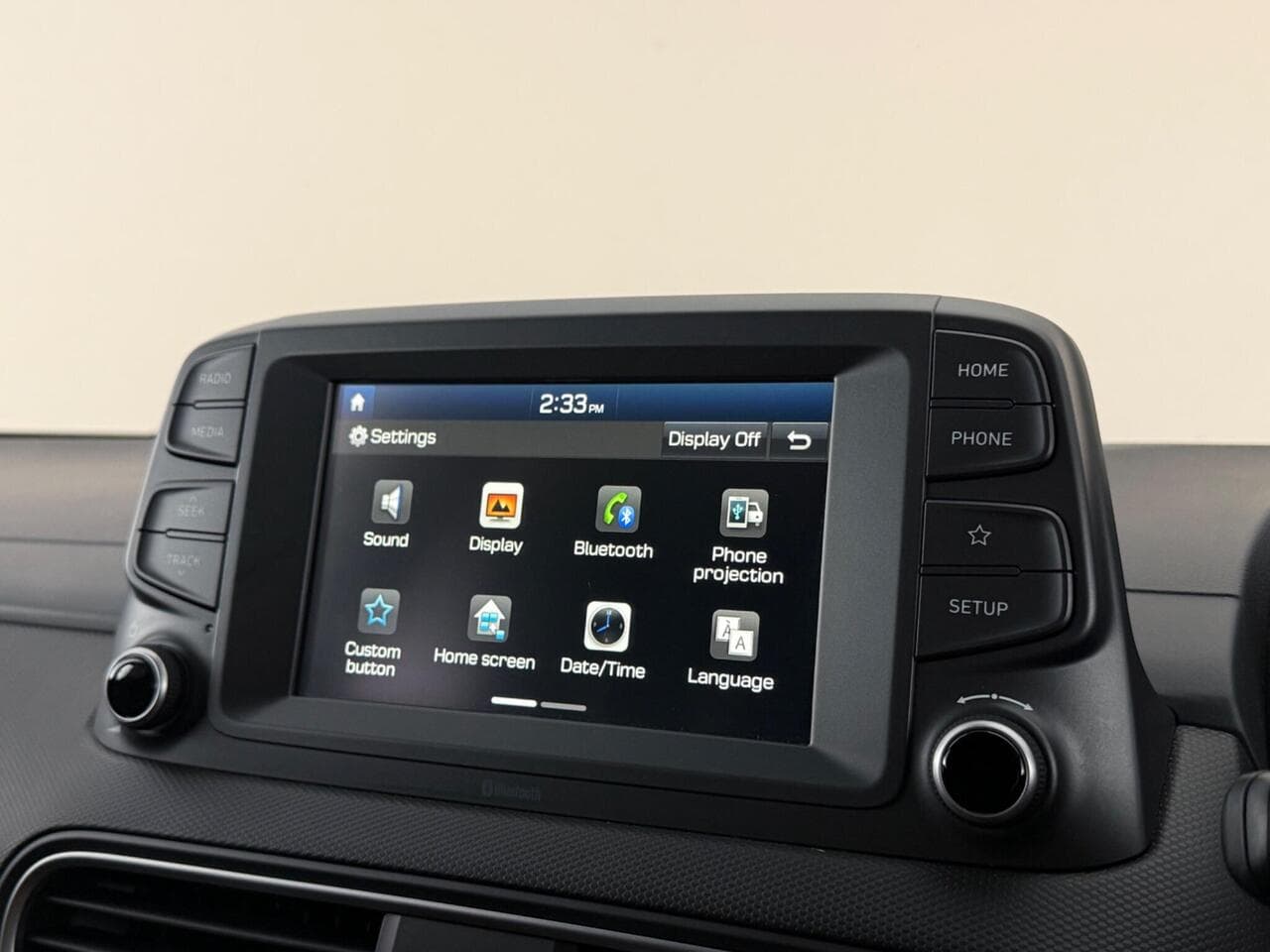 Hyundai KONA thumbnail Infotainment System