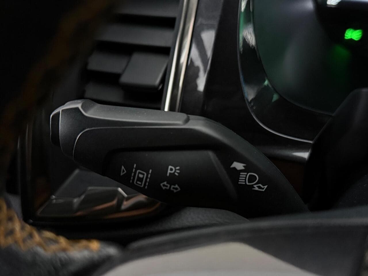 Ford Ranger thumbnail Misc Controls