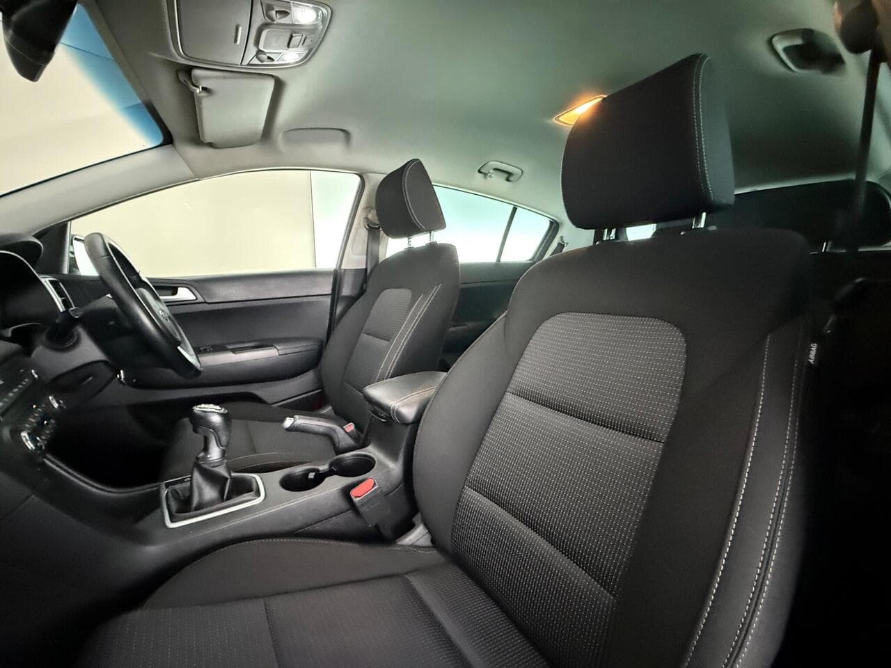 Kia Sportage thumbnail Seat Front Passenger
