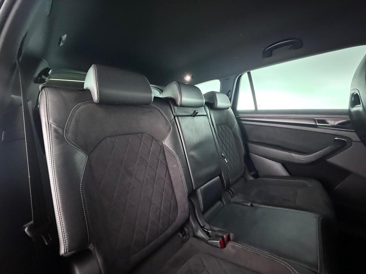 Skoda Kodiaq thumbnail Seats Rear