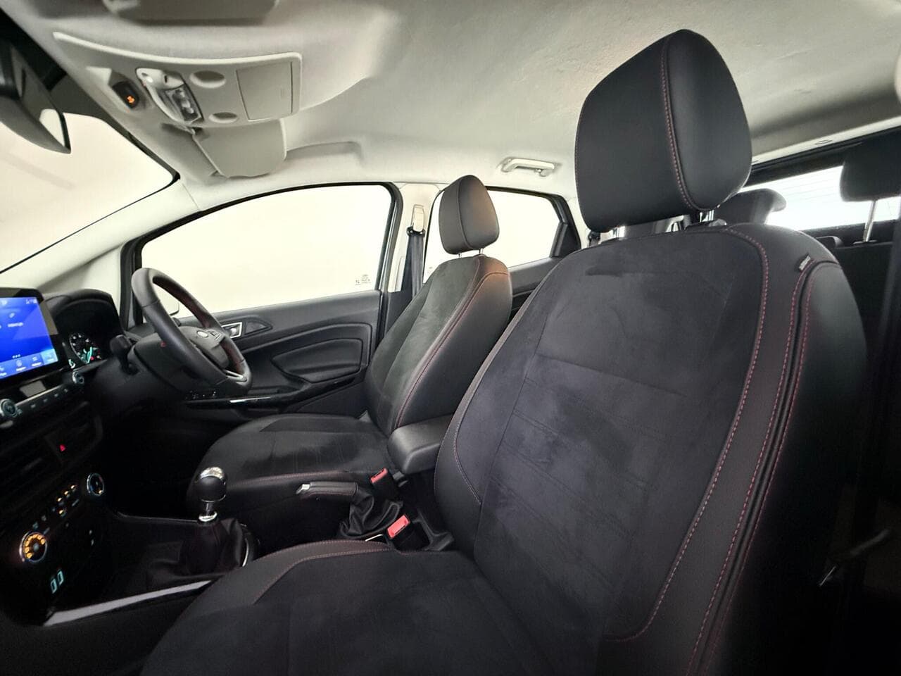 Ford EcoSport thumbnail Seat Front Passenger