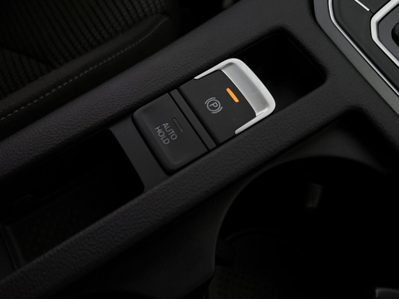 Volkswagen Arteon thumbnail Misc Controls