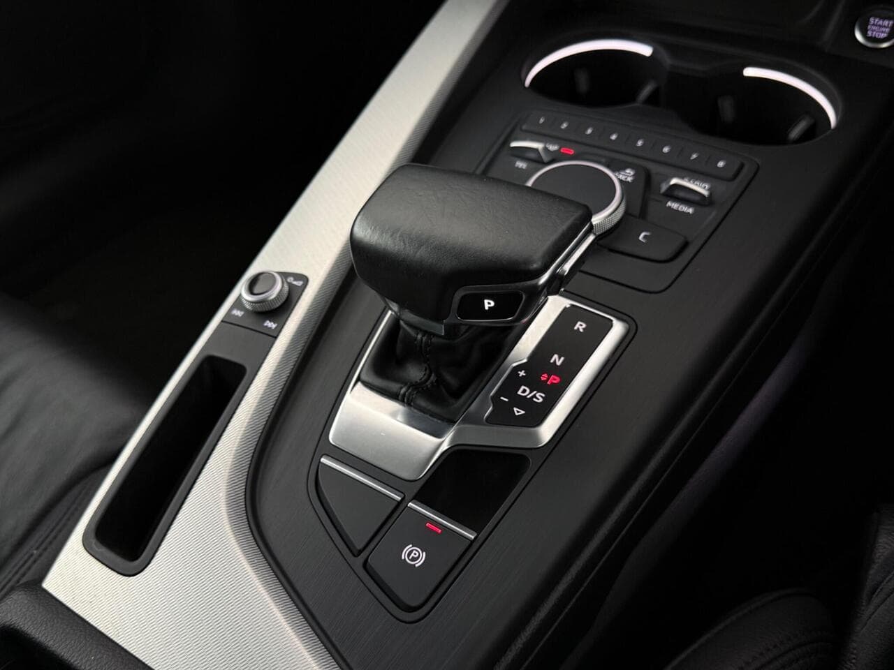 Audi A5 thumbnail Misc Controls