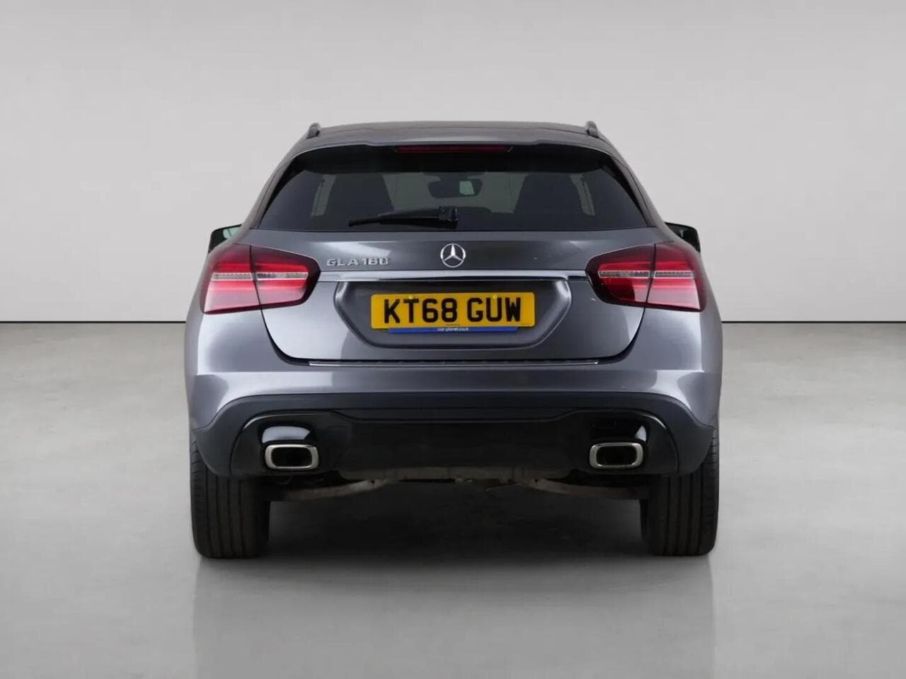 Mercedes-Benz GLA thumbnail Rear