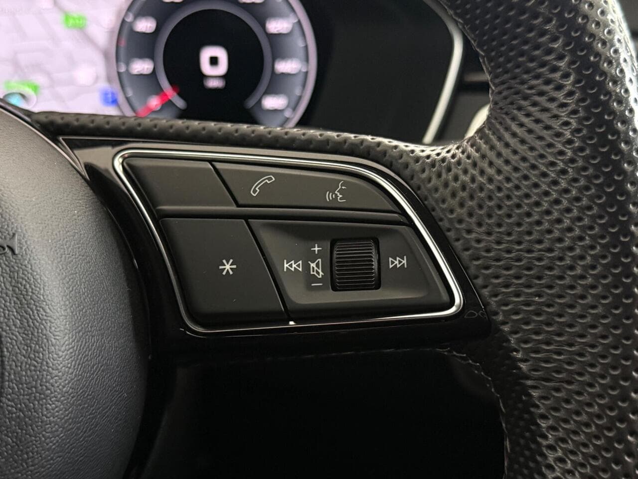 Audi A4 Avant thumbnail Misc Controls