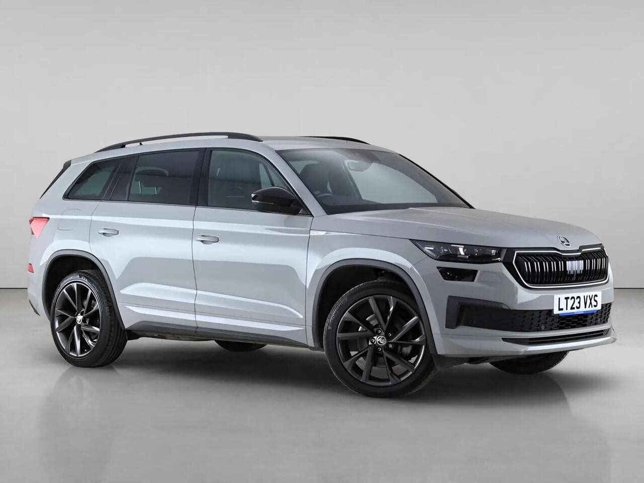Skoda Kodiaq - Skoda Kodiaq 2.0 TSI SportLine DSG 4WD Euro 6 (s/s) 5dr (7 Seat)
