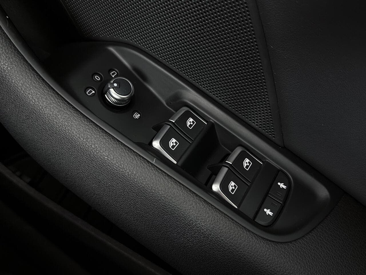 Audi A3 thumbnail Misc Controls
