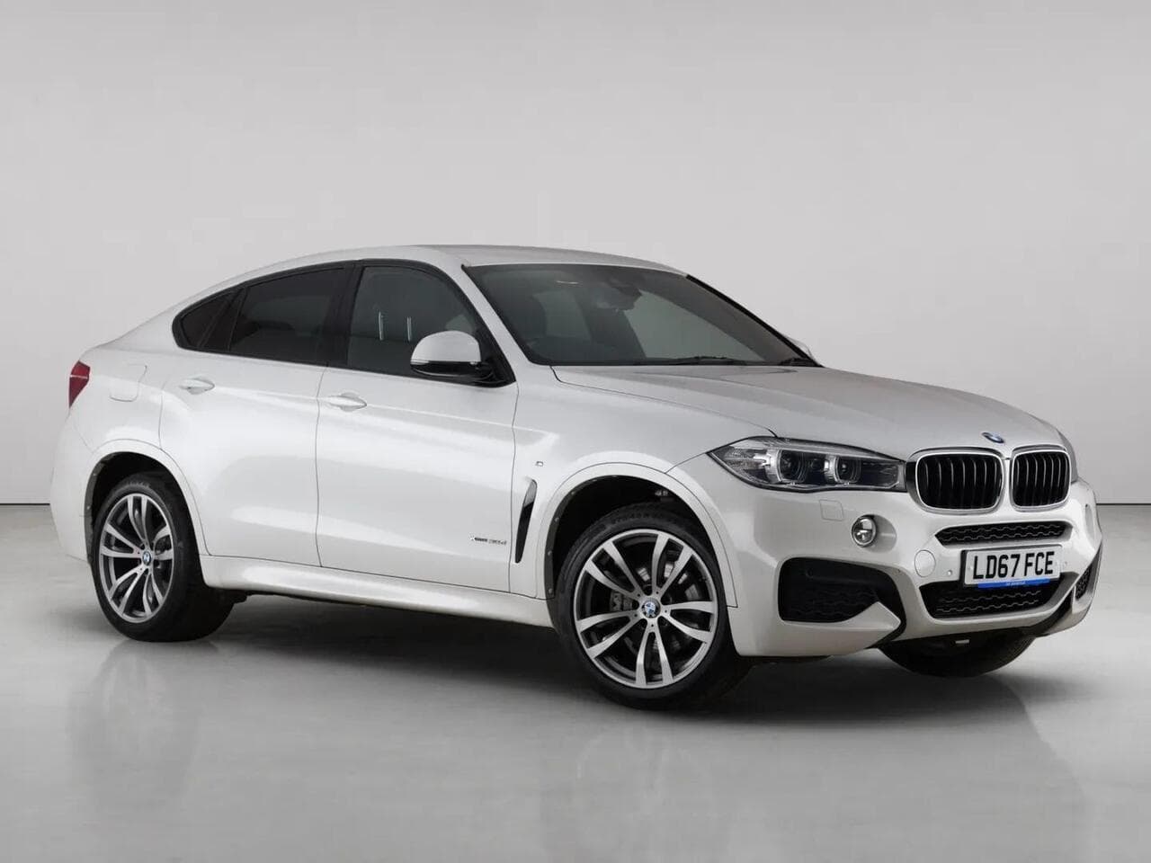 BMW X6 - BMW X6 3.0 30d M Sport SUV 5dr Diesel Auto xDrive Euro 6 (s/s) (258 ps)