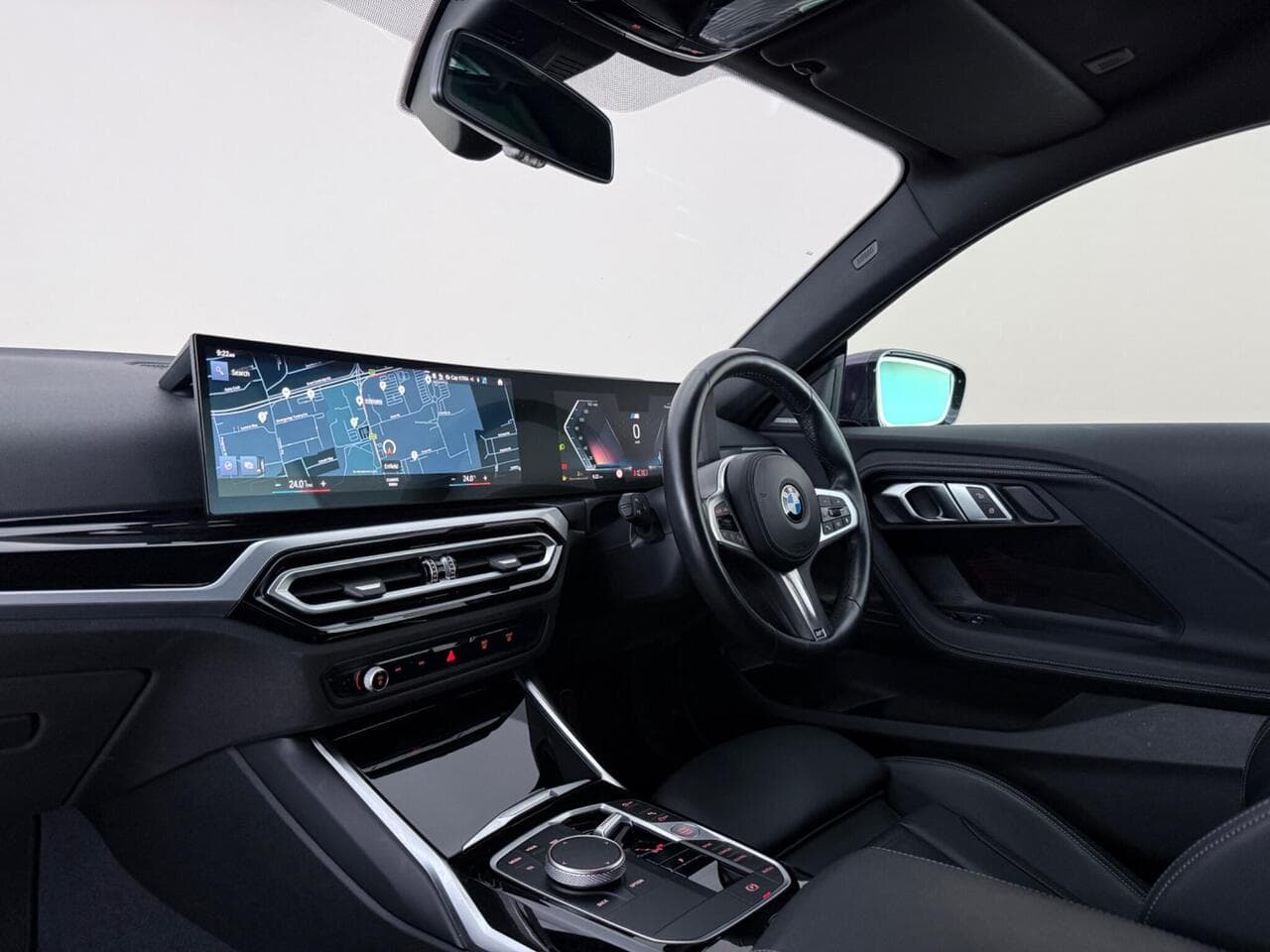 BMW 2 Series thumbnail Interior Front
