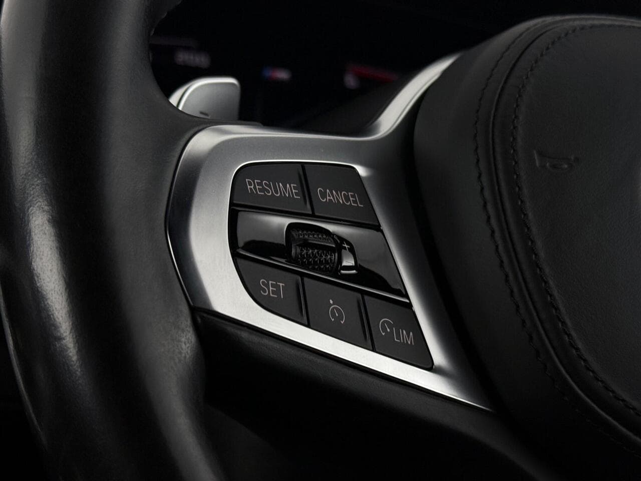 BMW 3 Series thumbnail Misc Controls