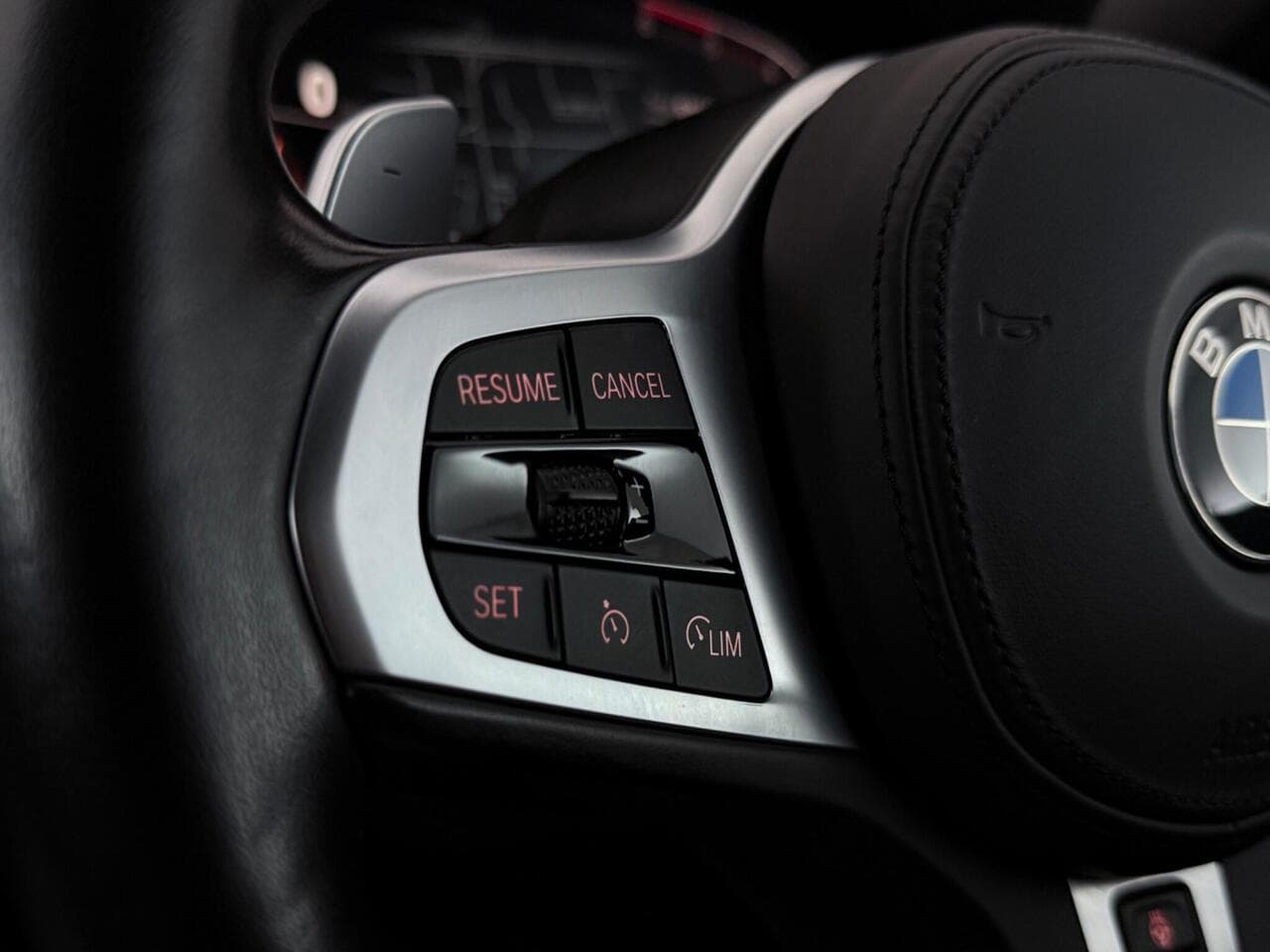 BMW 3 Series thumbnail Misc Controls