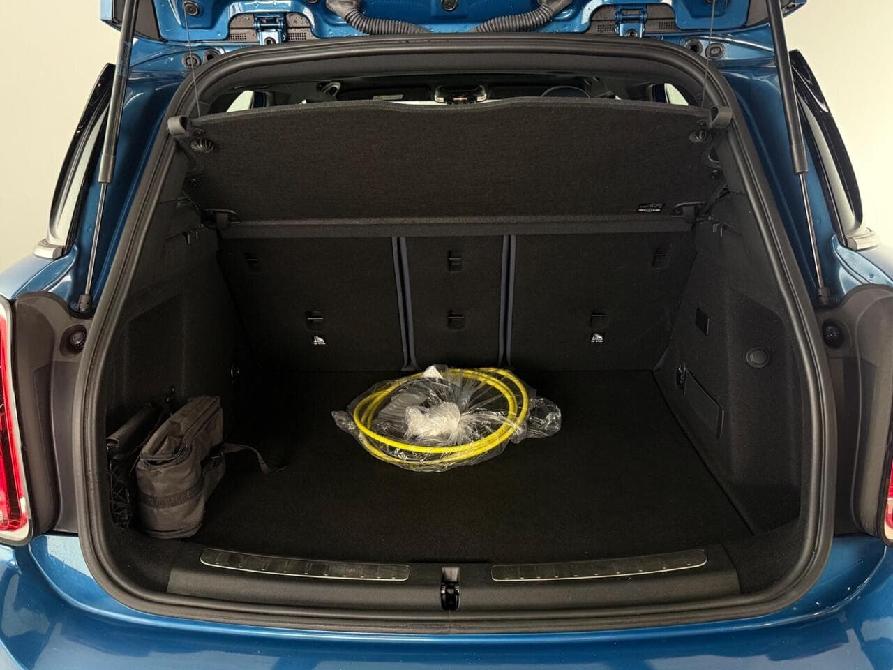 MINI Countryman thumbnail Boot