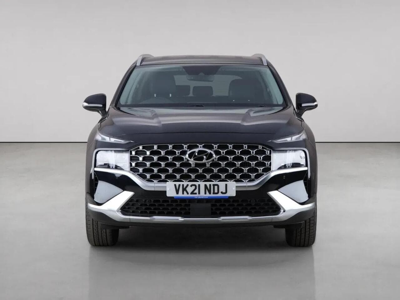 Hyundai Santa Fe thumbnail Front