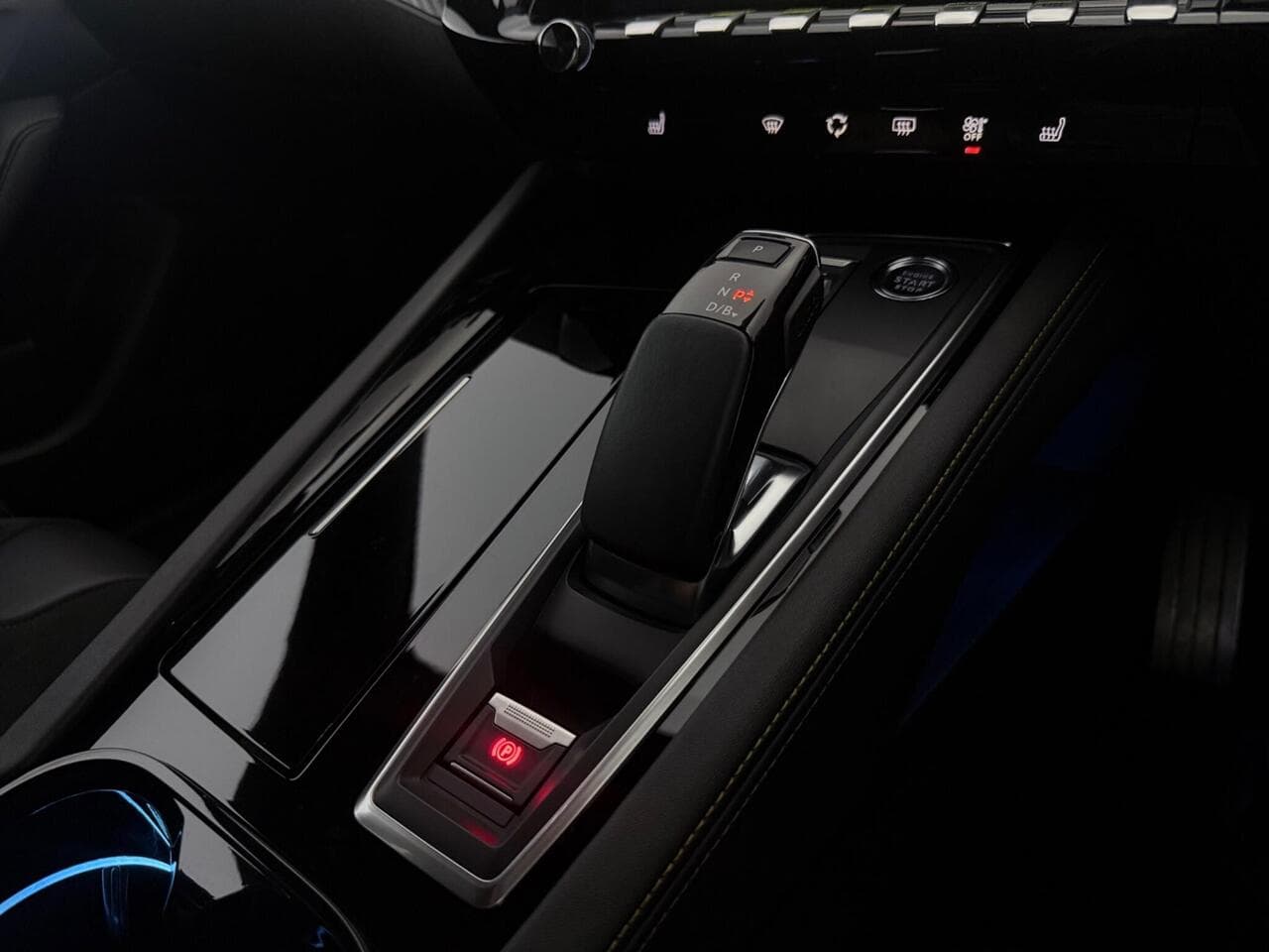 Peugeot 508 SW thumbnail Interior Front