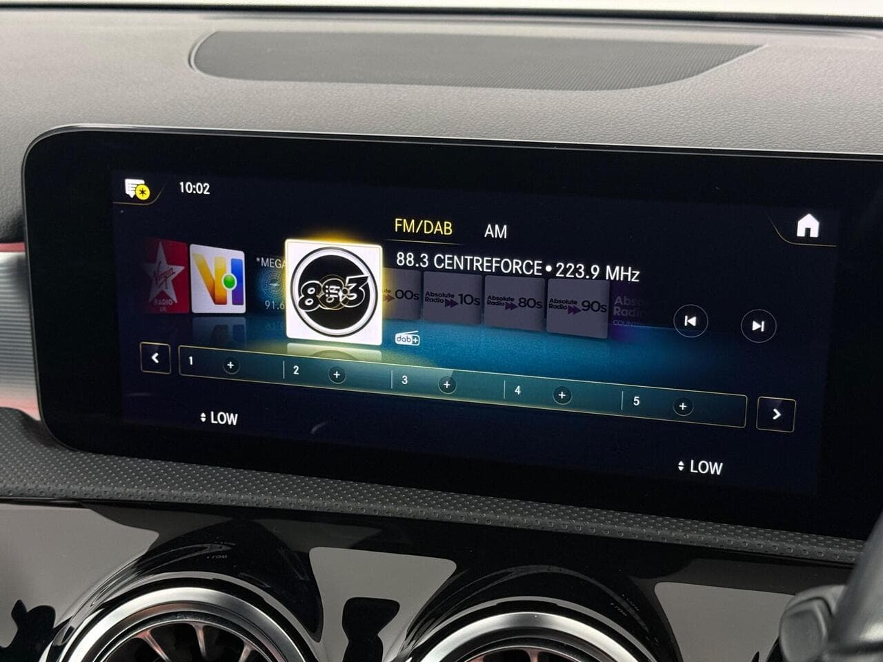 Mercedes-Benz A Class thumbnail Infotainment System