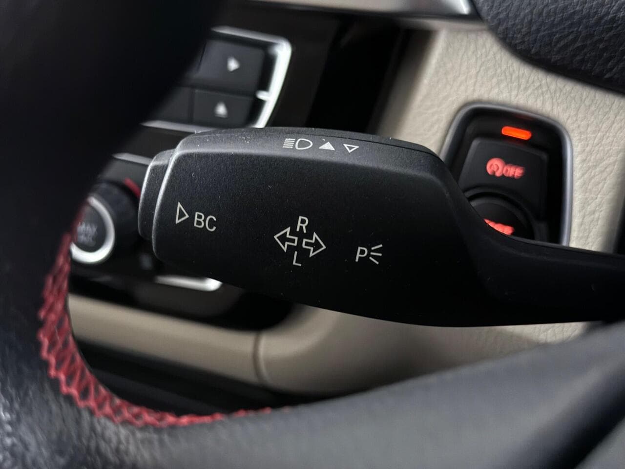 BMW 3 Series thumbnail Misc Controls