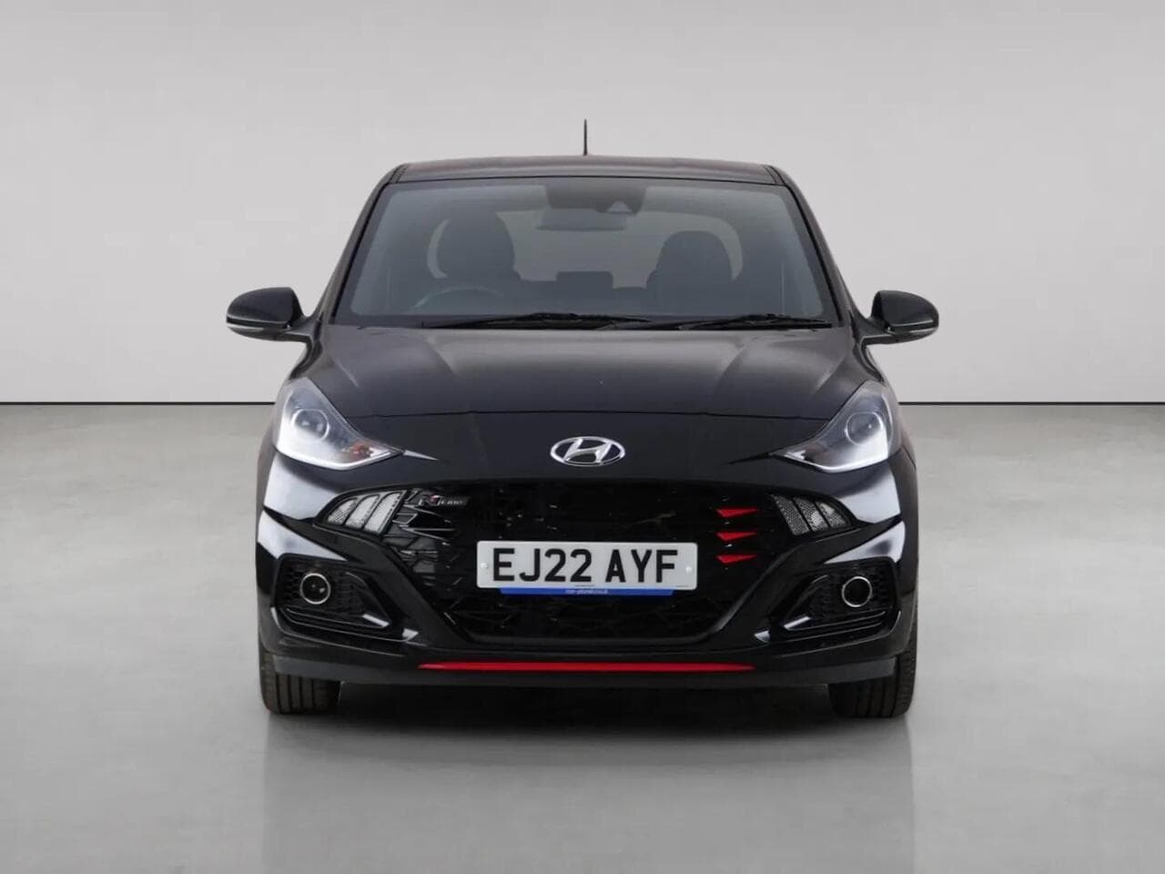 Hyundai i10 thumbnail Front