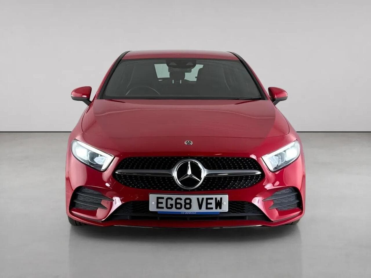 Mercedes-Benz A Class thumbnail Front