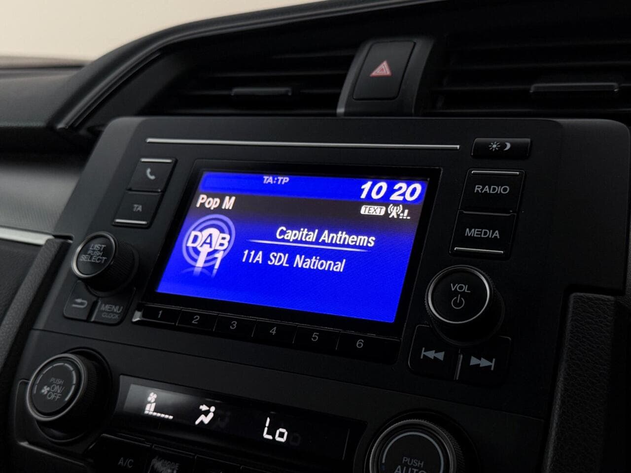 Honda Civic thumbnail Infotainment System